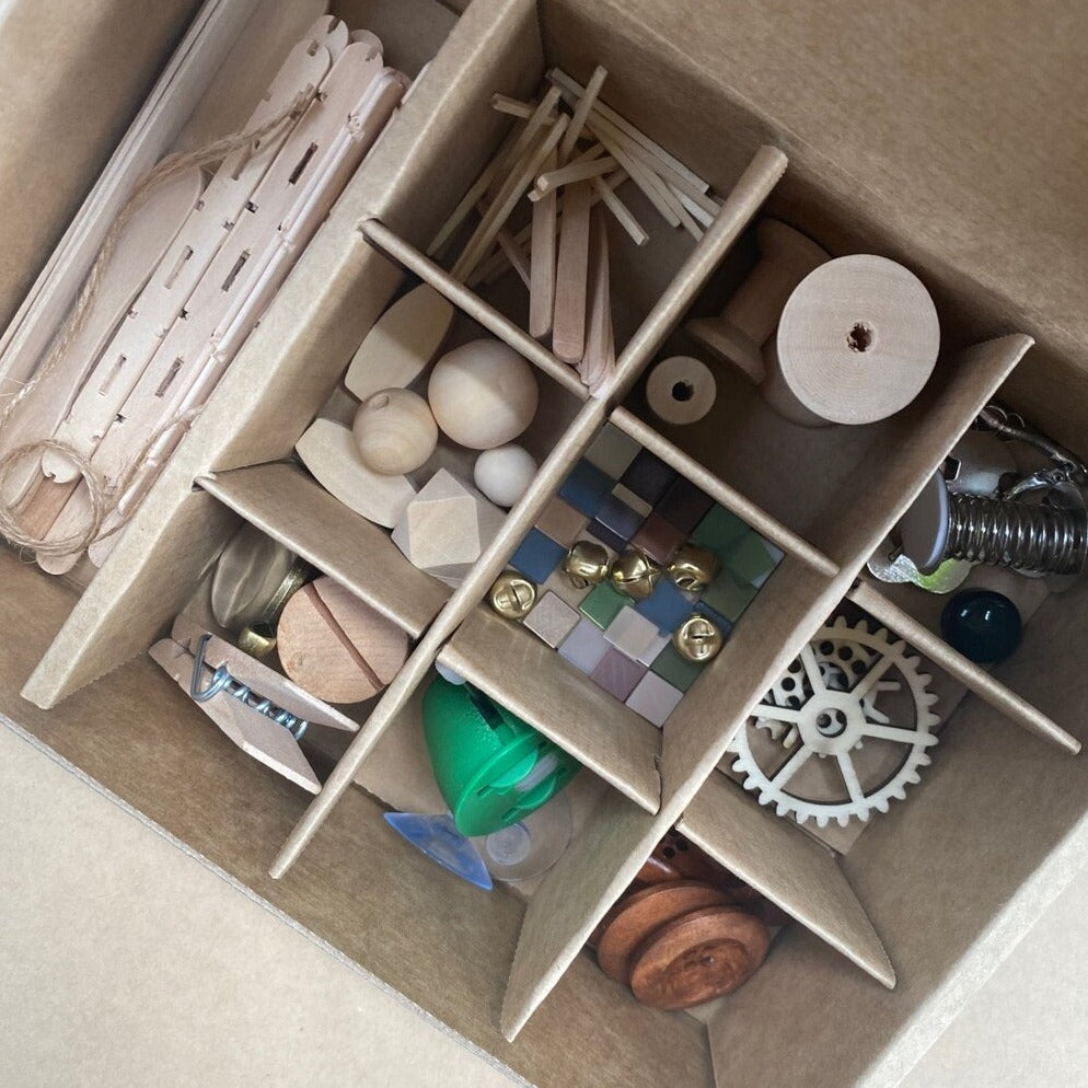 Loose Parts Tinker Box - Clever Bugs