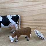 Hereford Calf Grazing (S) - CollectA